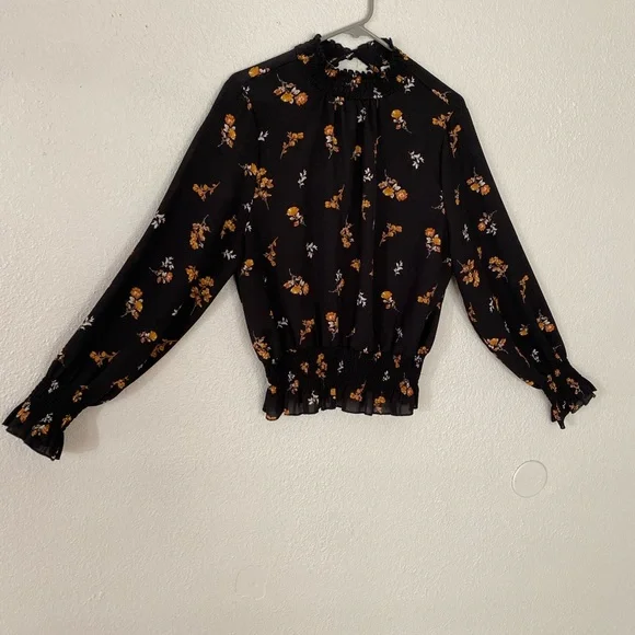 Blouse - Picture 2 of 2